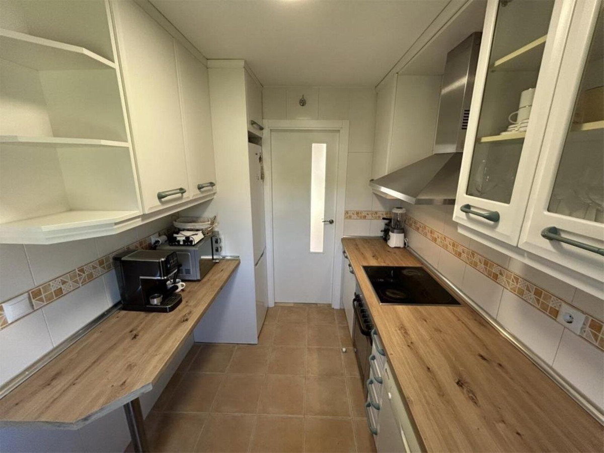 d90dfa568df731bf3137342f62b8c721 - 9