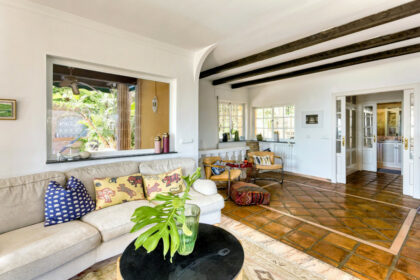 d92082aeba4b3db92f0f3622cf4a9cd2 - 21