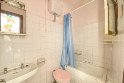 d9b6cf9554932fe79e7daa9e06a187c5 - 10