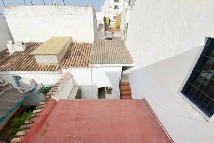 d9b6cf9554932fe79e7daa9e06a187c5 - 16