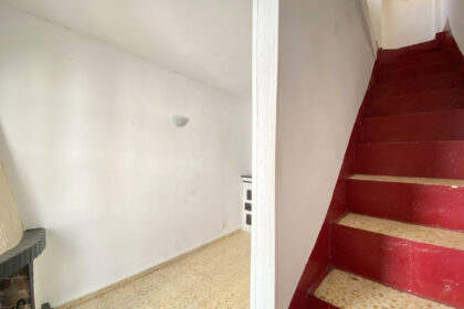 d9b6cf9554932fe79e7daa9e06a187c5 - 26