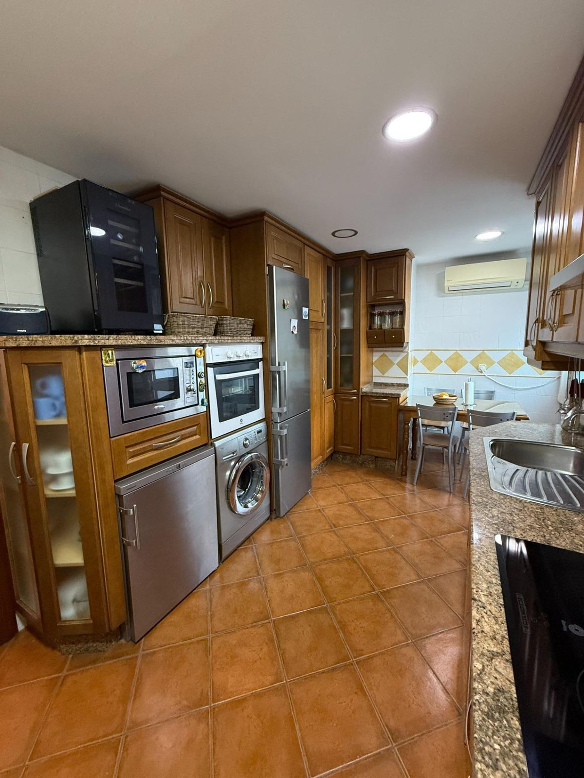 d9c0fd9b5b4c9ea2f24fa457f675b68a - 20