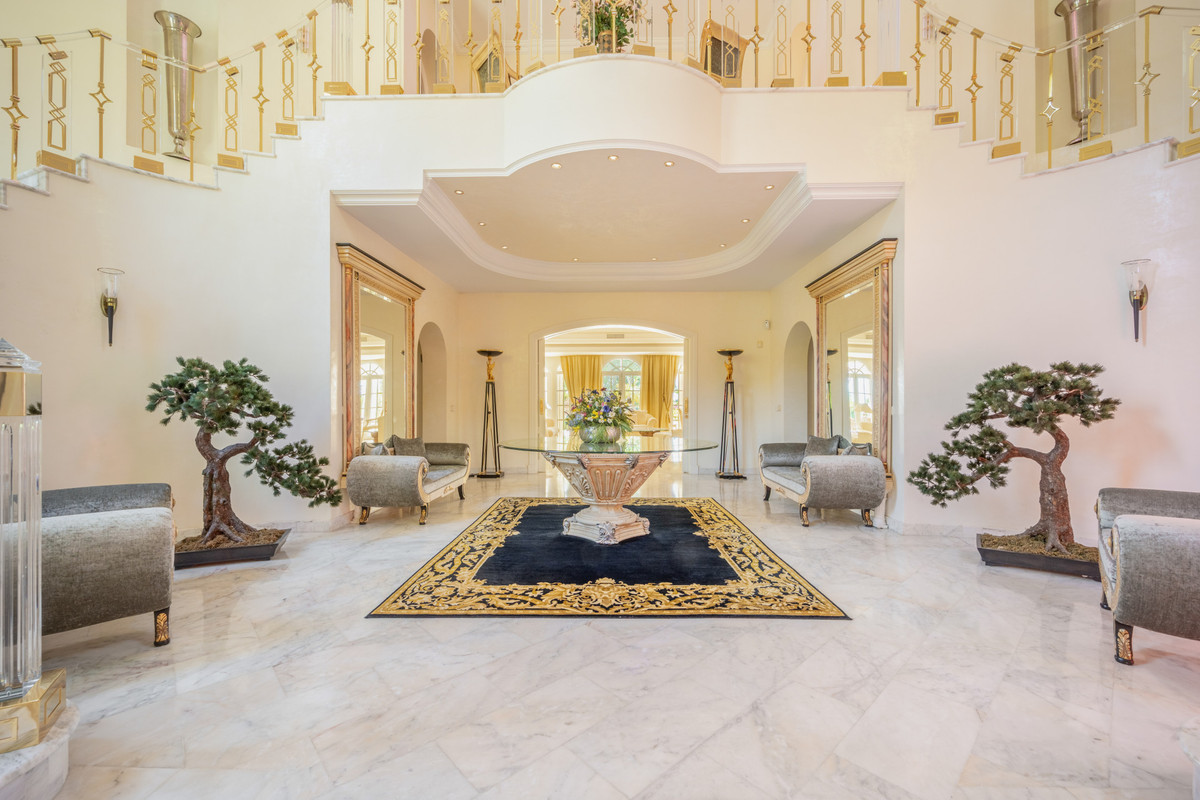 dab539a41761ec205608f1b49bd35063 - 32