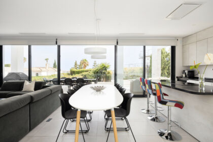 dafc45f5da91034585709b4b47af8971 - 12