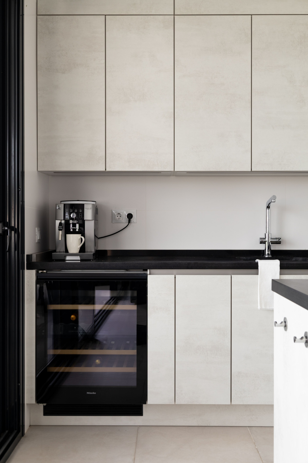 dafc45f5da91034585709b4b47af8971 - 19