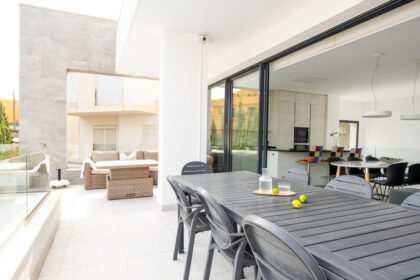 dafc45f5da91034585709b4b47af8971 - 26