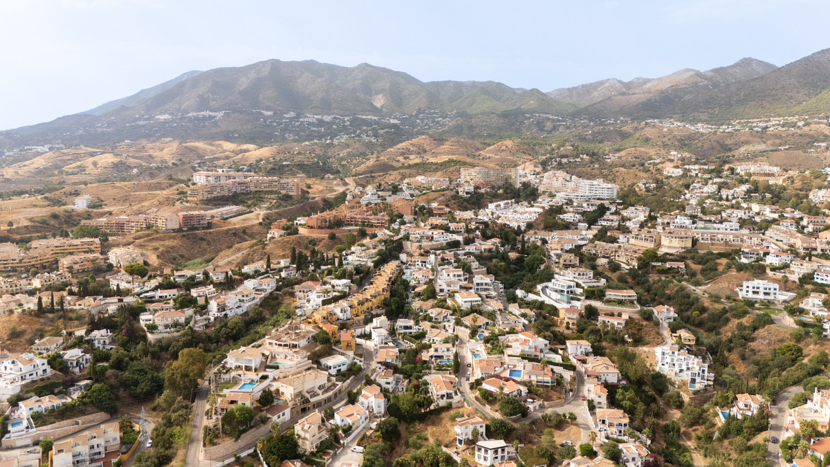 dafc45f5da91034585709b4b47af8971 - 30