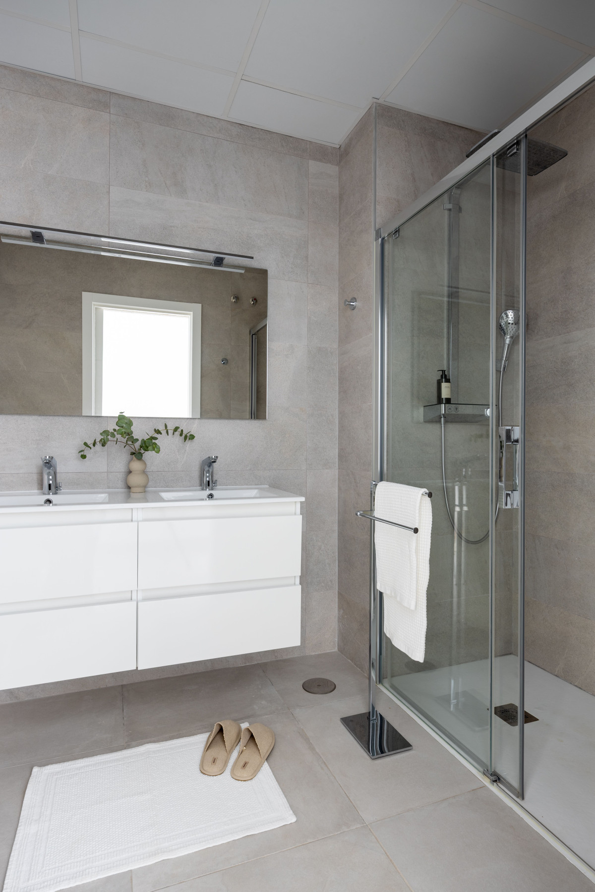 dafc45f5da91034585709b4b47af8971 - 43