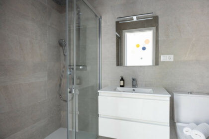 dafc45f5da91034585709b4b47af8971 - 50