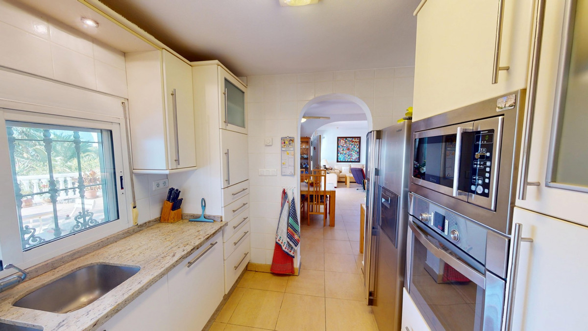 dbbcca3582682a9db7f469b7ed2e5a74 - 21