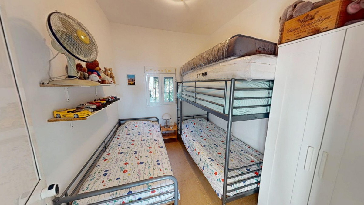 dbbcca3582682a9db7f469b7ed2e5a74 - 27