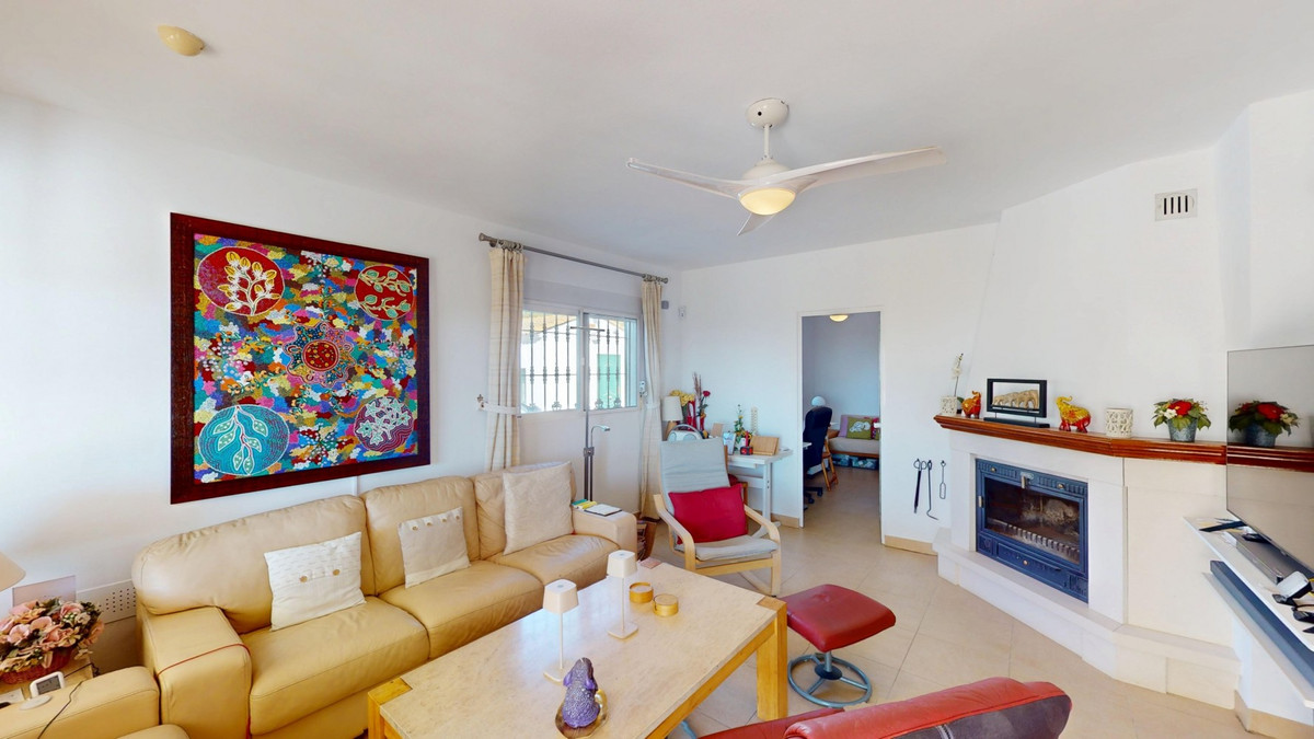 dbbcca3582682a9db7f469b7ed2e5a74 - 4