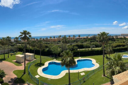 dbc46c0ad71c0843145b63e6c8f95739 - 1