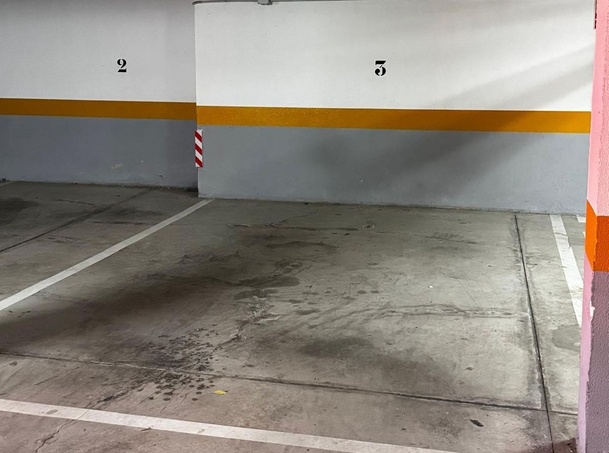 dbc46c0ad71c0843145b63e6c8f95739 - 24