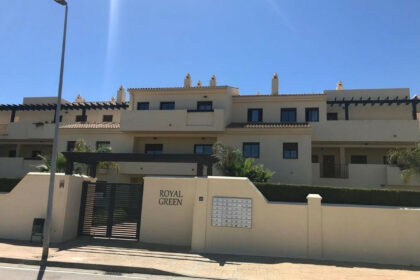 dbc46c0ad71c0843145b63e6c8f95739 - 3