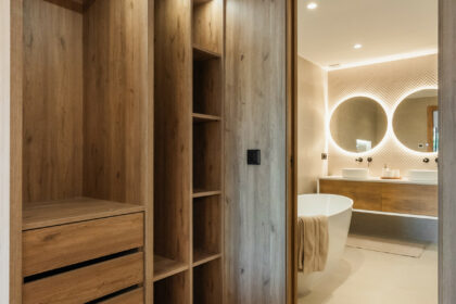 dbe81719f38c7fc793135b22cee8cd67 - 13