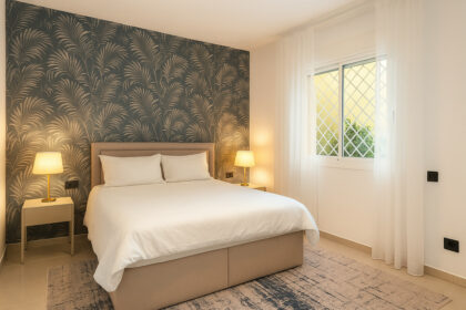 dbe81719f38c7fc793135b22cee8cd67 - 19