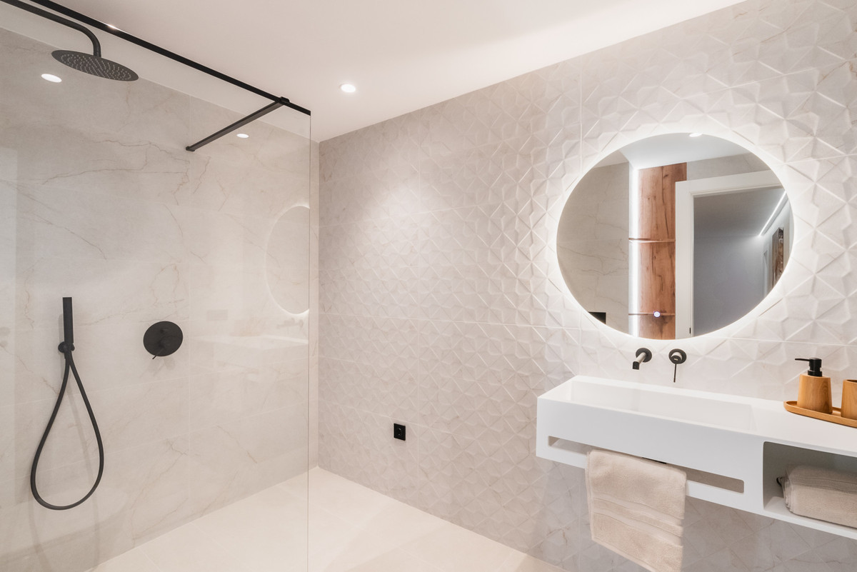 dbe81719f38c7fc793135b22cee8cd67 - 20