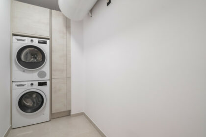 dbe81719f38c7fc793135b22cee8cd67 - 26