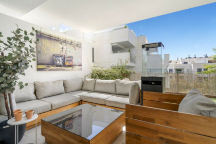 dc0eb815b2f9ee1d708171823185c6f6 - 10