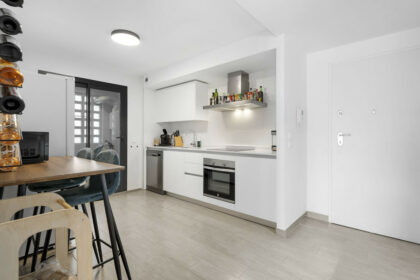 dc0eb815b2f9ee1d708171823185c6f6 - 15