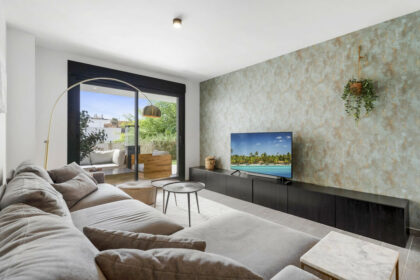 dc0eb815b2f9ee1d708171823185c6f6 - 4