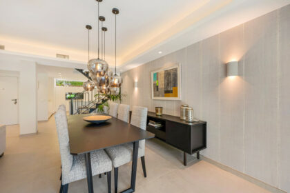 dc39393d051059b1b837877c07db1bf5 - 10