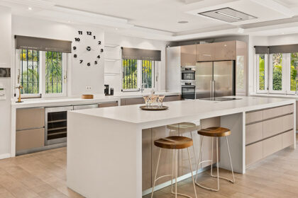 dc40c1259078eba0bdbf309cf6d0e4cd - 14