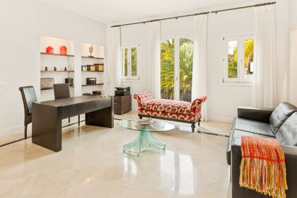 dc40c1259078eba0bdbf309cf6d0e4cd - 27