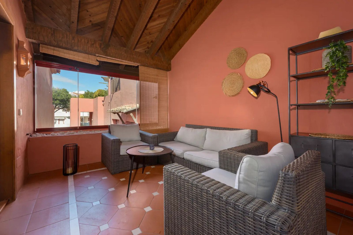 dc5f945509c3fa54221f74b2c1a003e5 - 6