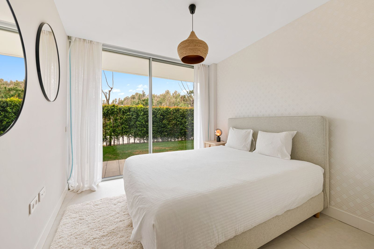 ddbd2e985759a4cdf32616f88abce213 - 12