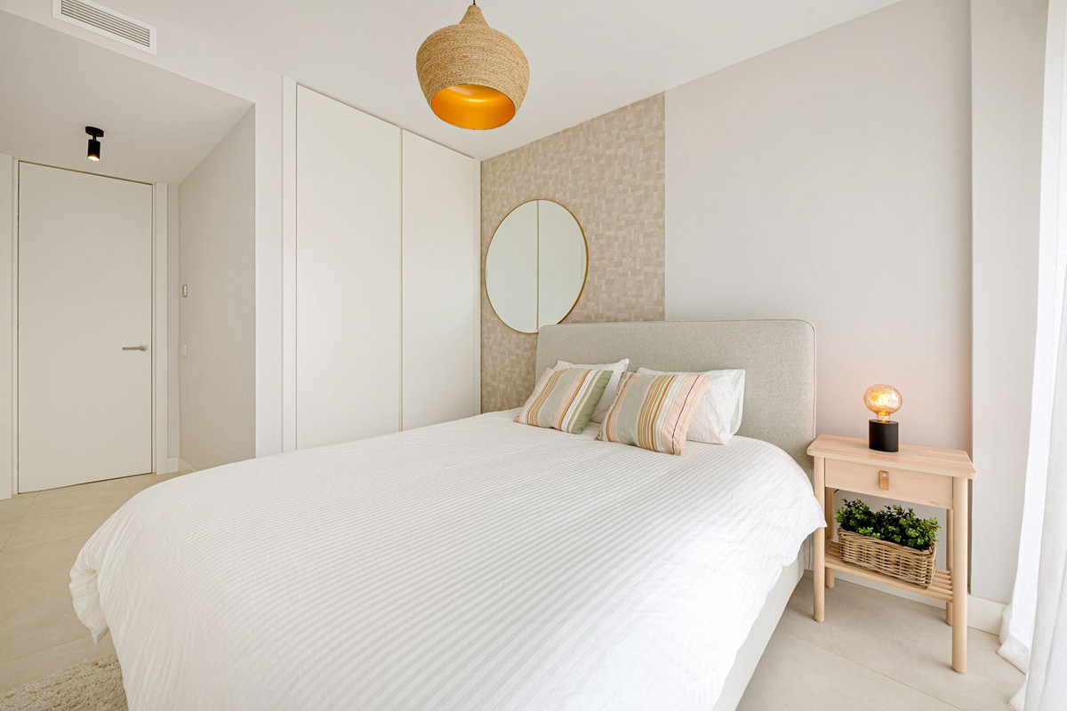 ddbd2e985759a4cdf32616f88abce213 - 14