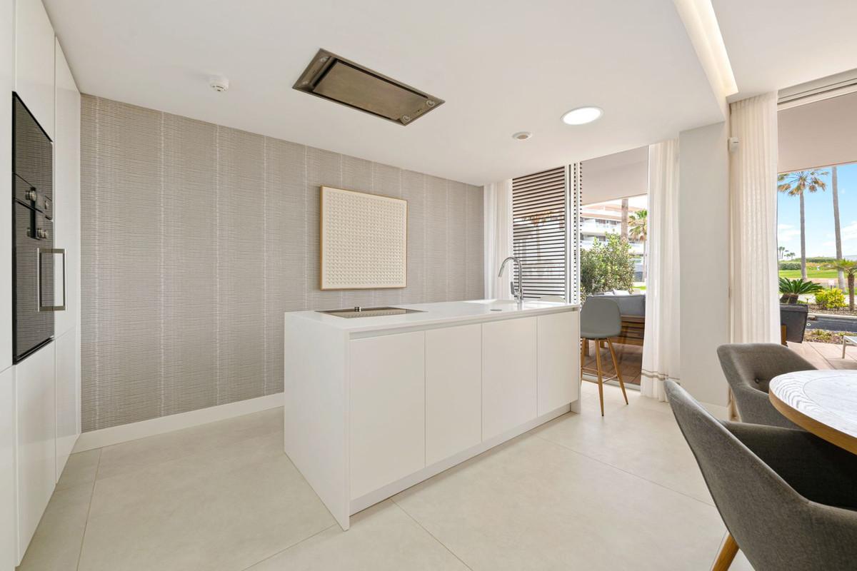 ddbd2e985759a4cdf32616f88abce213 - 5