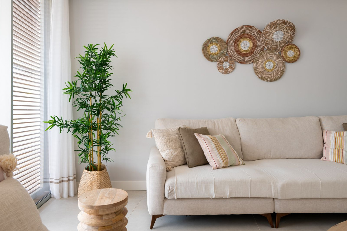 ddbd2e985759a4cdf32616f88abce213 - 9