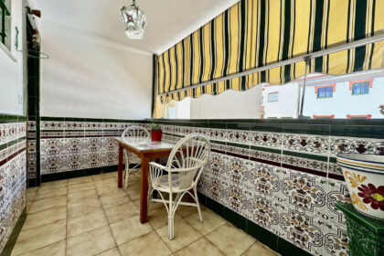 ddfd712c0d6f14344a1c5c3a9c10c078 - 1