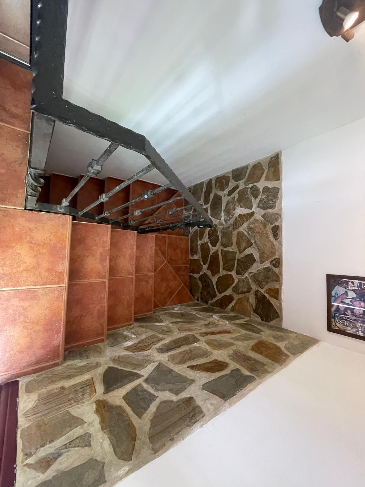 de26e52efb1bb179d57ed551e168f1d1 - 10