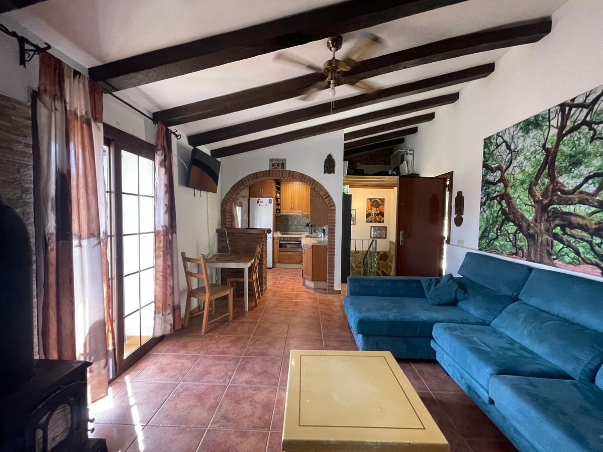 de26e52efb1bb179d57ed551e168f1d1 - 5