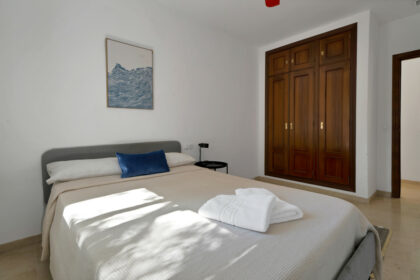 de3703fa77a6021b2a0475fb19bcc285 - 19