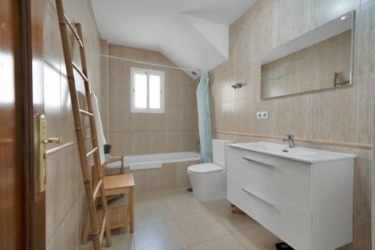 de3703fa77a6021b2a0475fb19bcc285 - 35