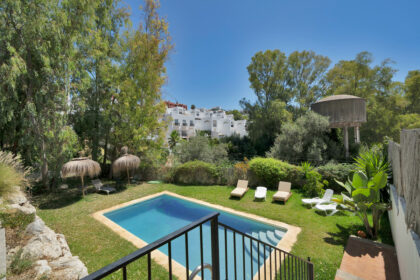 de3703fa77a6021b2a0475fb19bcc285 - 6