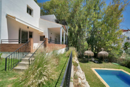 de3703fa77a6021b2a0475fb19bcc285 - 7