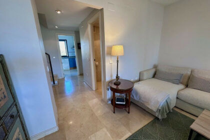 de7f0c5f57b76eafd3aa3d8f1b3ce06f - 13