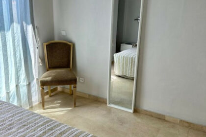 de7f0c5f57b76eafd3aa3d8f1b3ce06f - 55