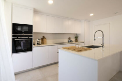 deb076a698587adc13458b0cb72f6dbd - 12