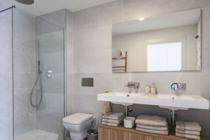 deb076a698587adc13458b0cb72f6dbd - 26