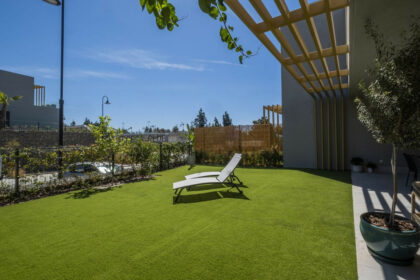 deb076a698587adc13458b0cb72f6dbd - 4