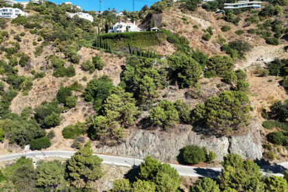 df48601558b979ec9fe4f7f0cf0a27fe - 10