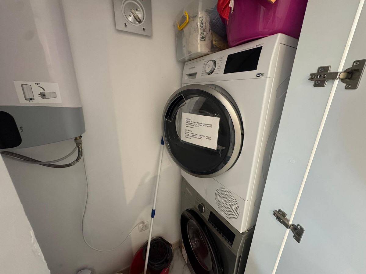 df6e05291224b8c415a5e5545dd5d52d - 4