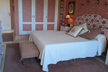 dff64fa1c8bfc430041a67e6e86b5314 - 11