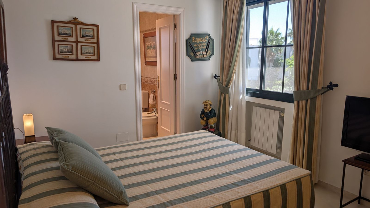 dff64fa1c8bfc430041a67e6e86b5314 - 12